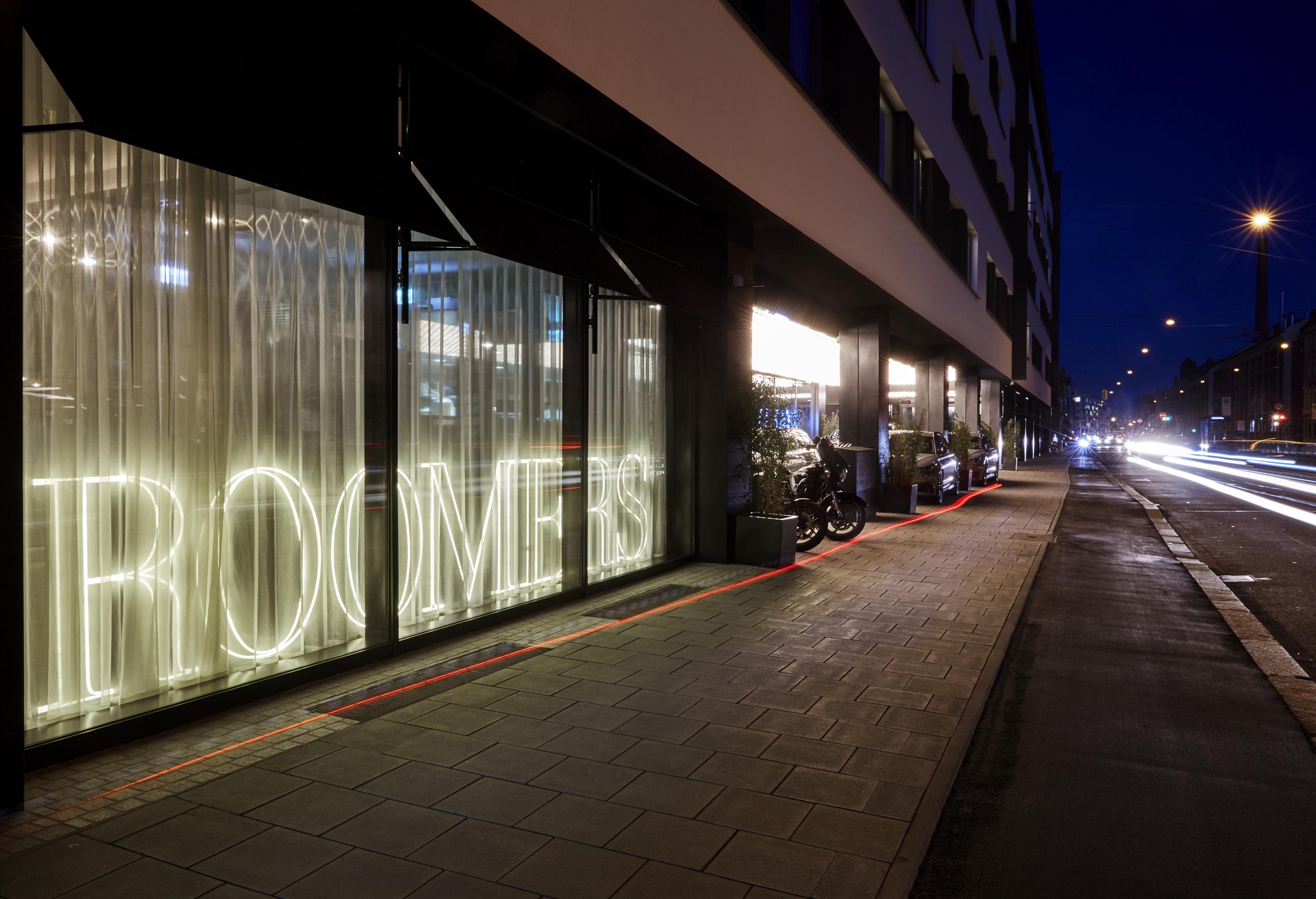 Roomers Munich, Autograph Collection Ngoại thất bức ảnh Promises nightclub