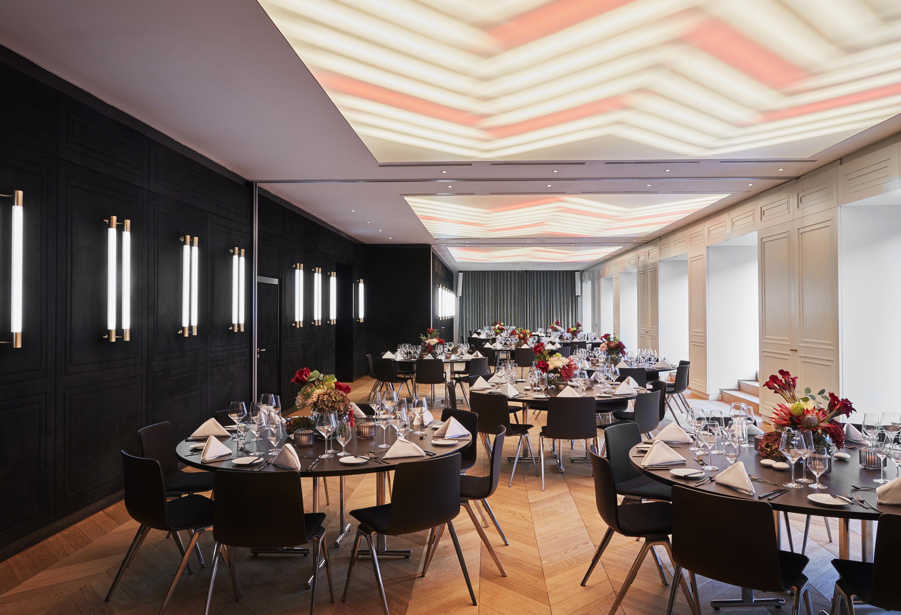 Roomers Munich, Autograph Collection Ngoại thất bức ảnh The Long Room